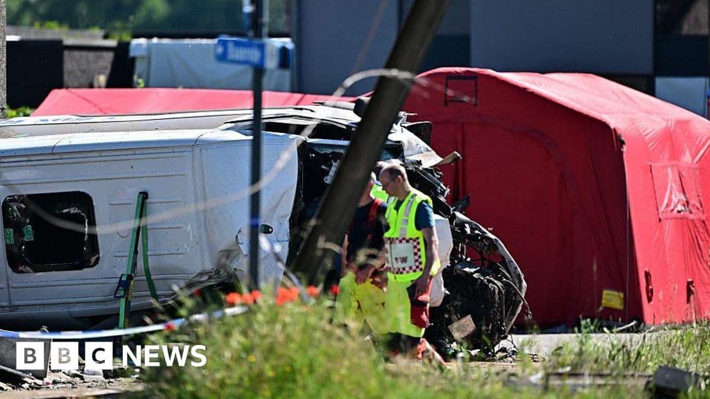 four-killed-as-school-minibus-collides-with-train-in-belgium