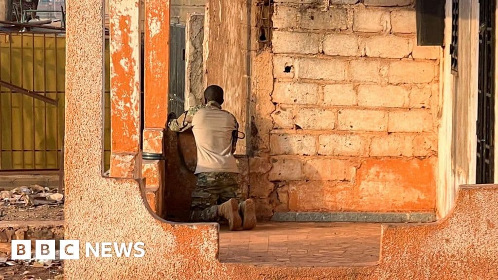 explosions-and-gunfire-as-armed-groups-launch-co-ordinated-attacks-across-mali