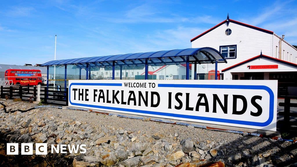 no-10-says-falklands-sovereignty-rests-with-uk-after-report-of-us-review