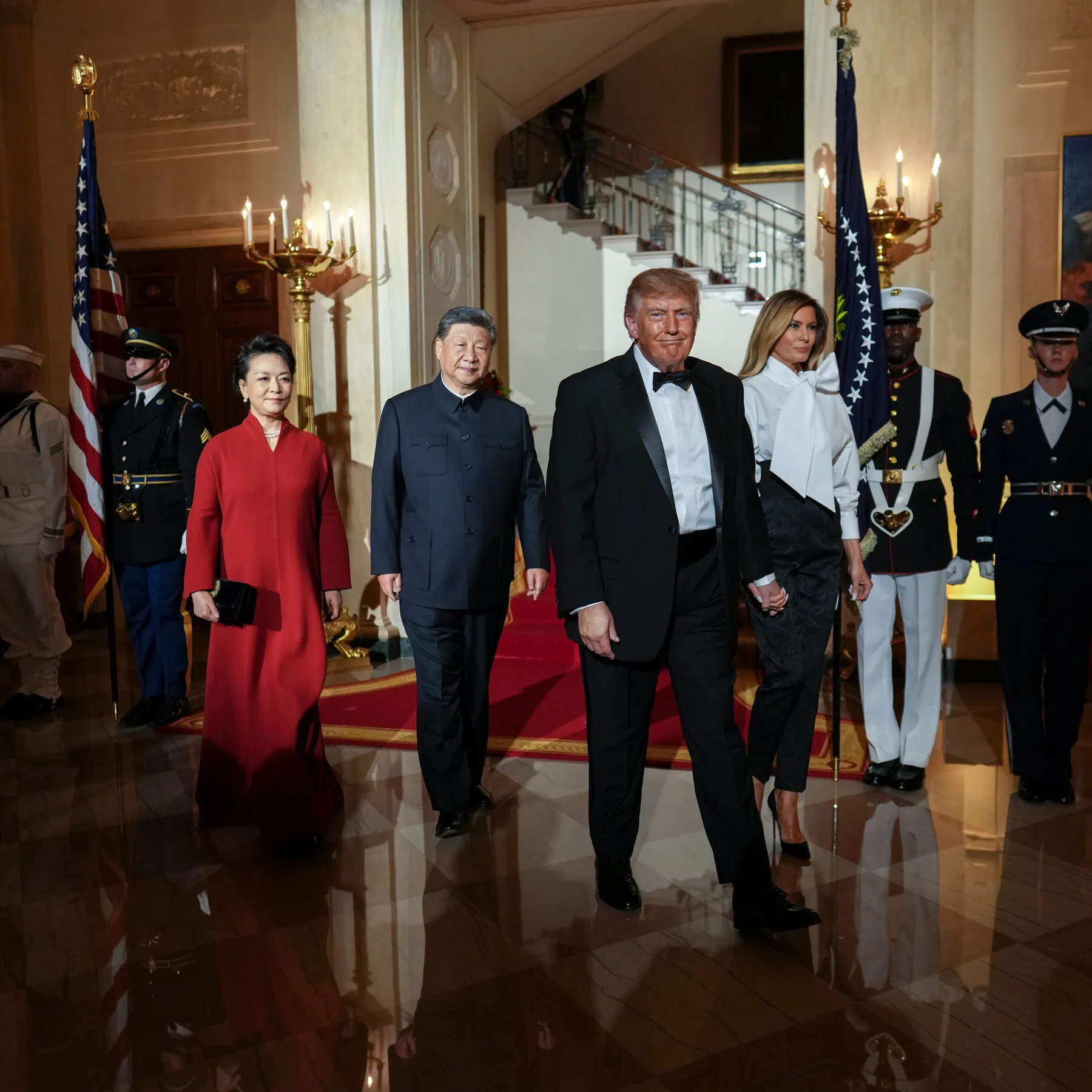 dining-with-ai-moguls-billionaires-and-xi-jinping-trump-went-off-script