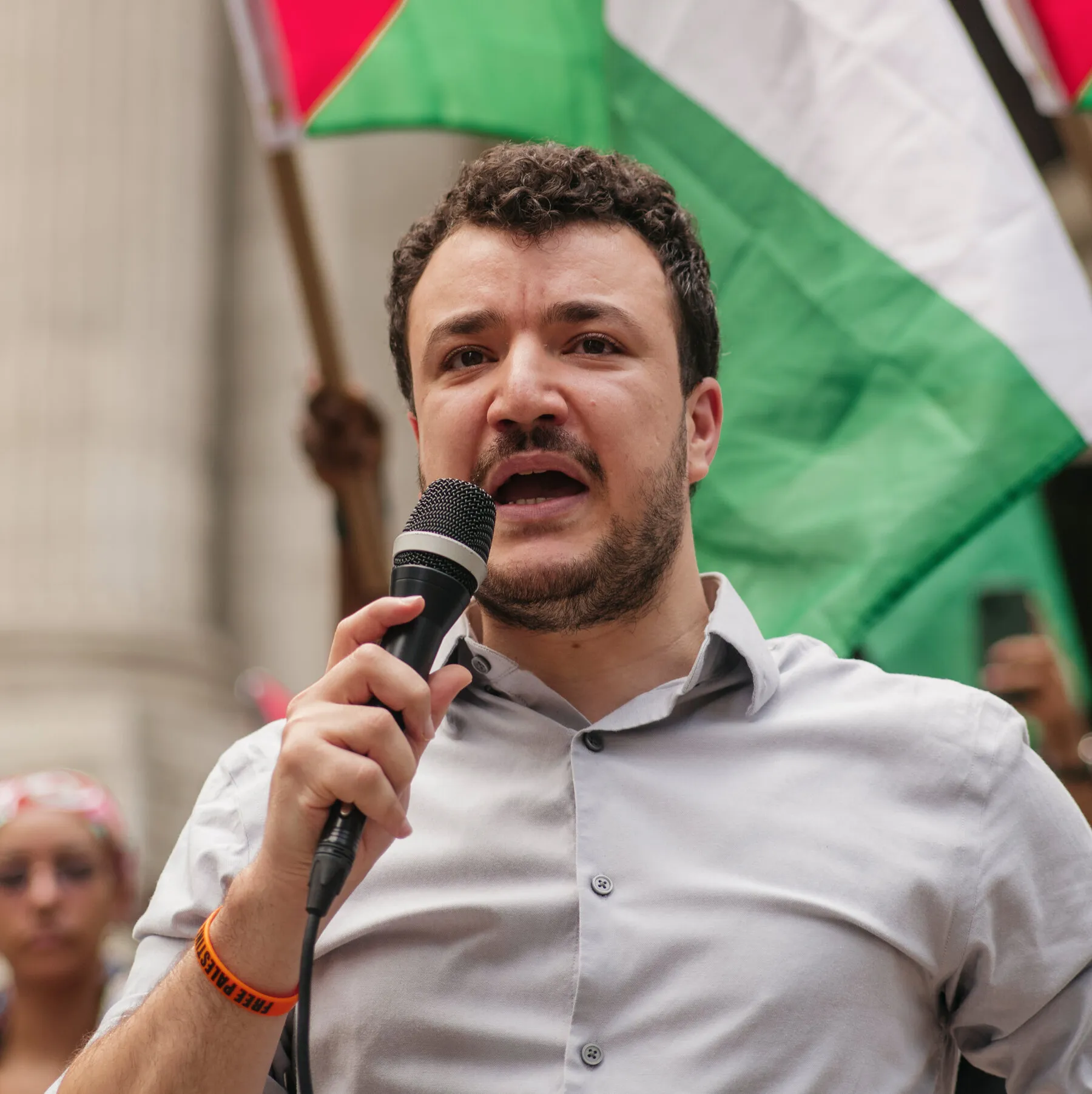 mahmoud-khalil-appeals-to-supreme-court-to-halt-deportation